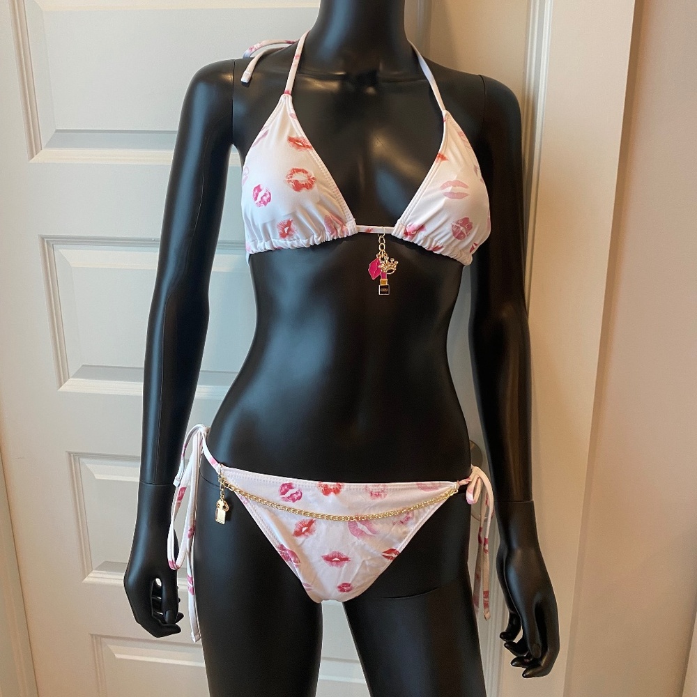 Bikini with Charming Bikini’s Charms!